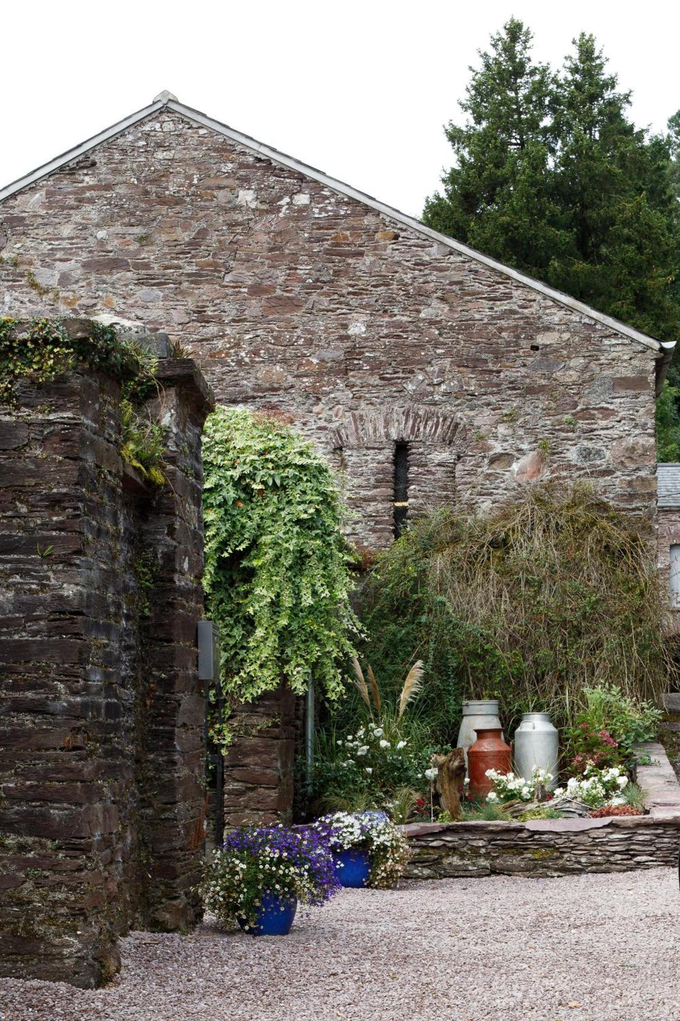 Dripsey Castle Estate Villa Cork Exterior photo